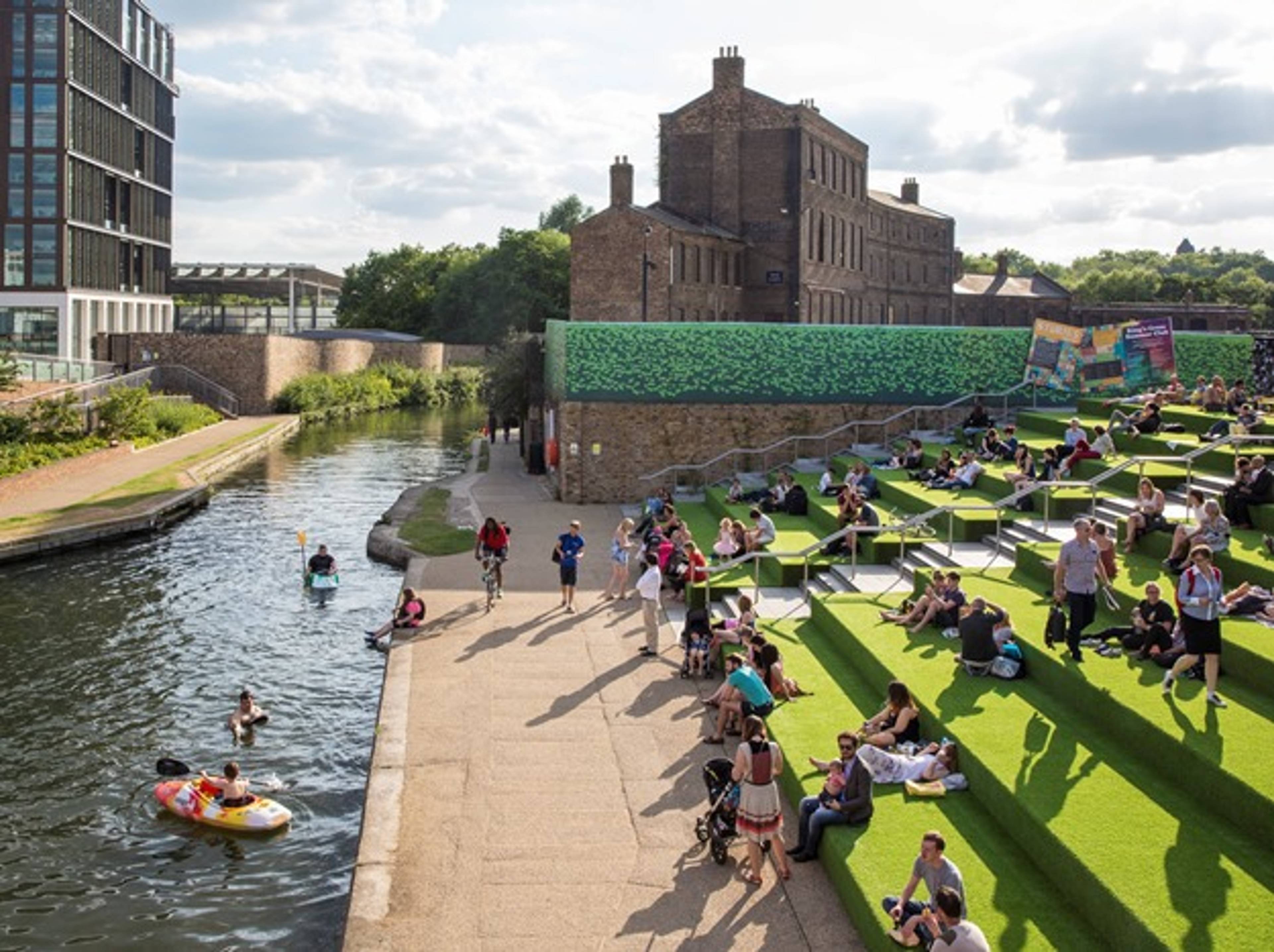 A stunning view of the Granary Square while enjoying waterside dining and drinking