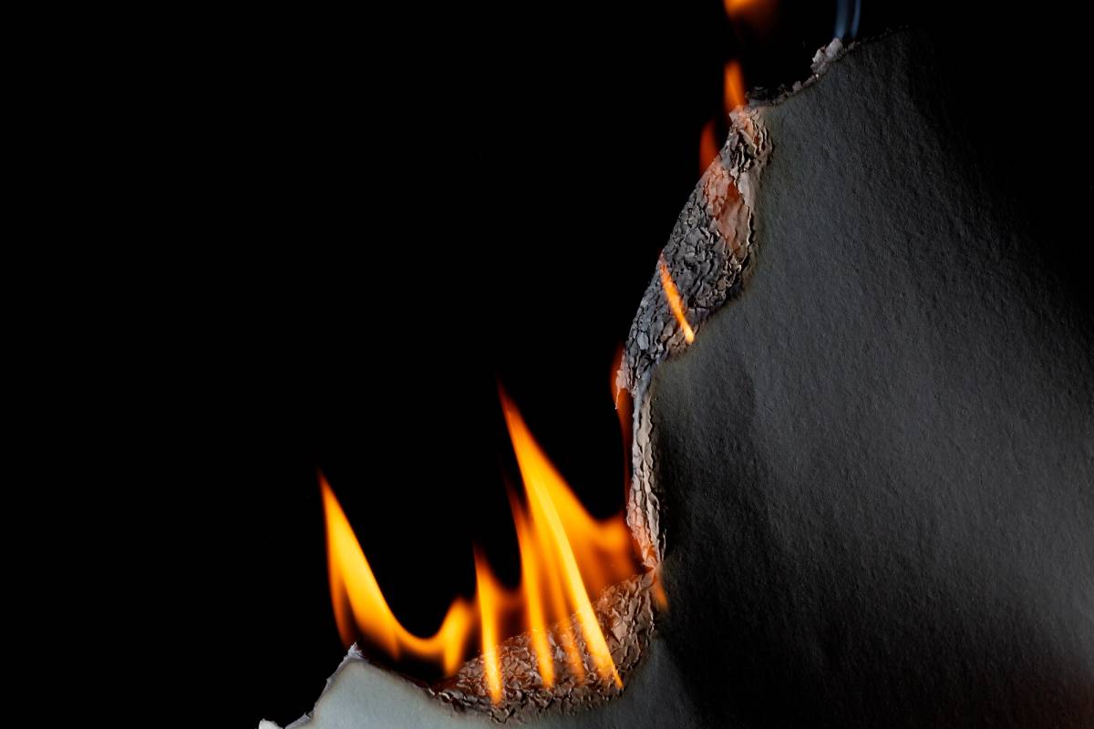 What Happens If My Storage Unit Burns Down? | HOLD