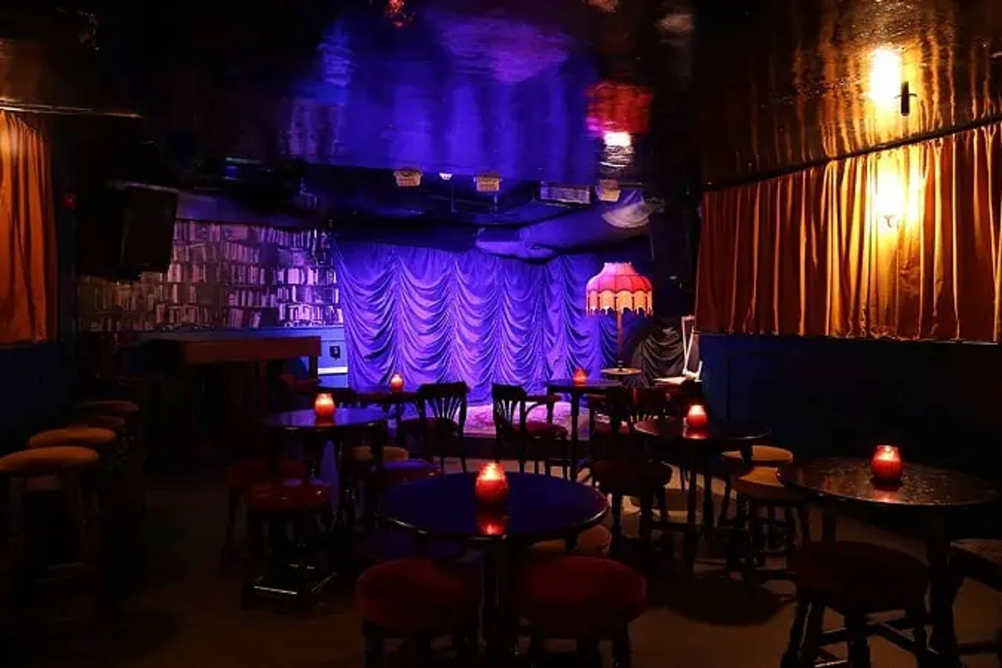 Aces and Eights Saloon Bar