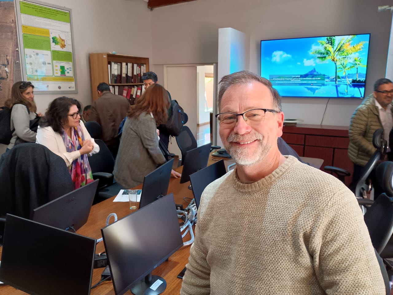 Nuestro director Javier Venegas participa en reunión de "mesa hidrica"