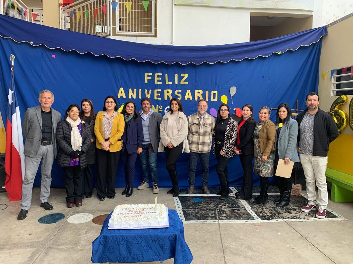 Celebración de aniversario número 60 de la escuela y Reconocimiento a docentes.