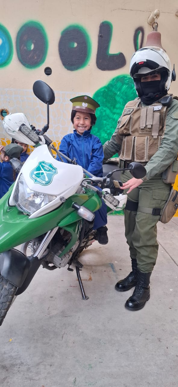 Día del carabinero en nuestra escuela.