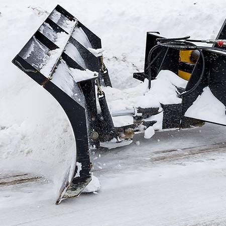 BL9B Snow/Utility Blade on the 324L High-Lift