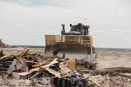 Excavator Attachments That Actually Expand What the Machine Can Do