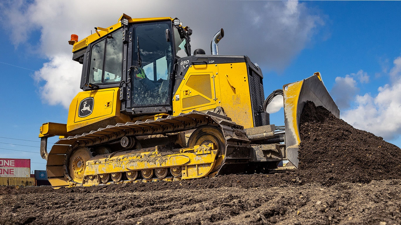 Heavy Equipment Dealer in PA & NY
