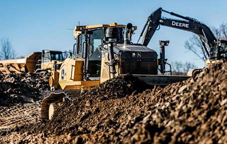 A Complete Guide to Renting Construction Equipment