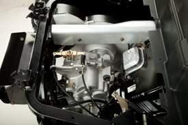 Delivers quick acceleration and provides a top speed of 45 km/h (28 mph)