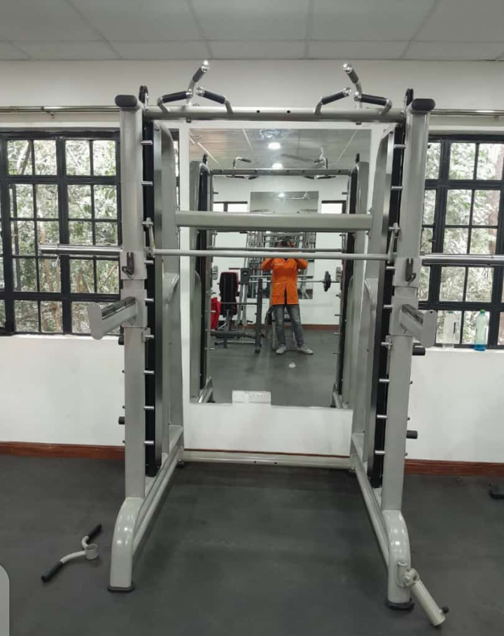 Commercial Smith machine 