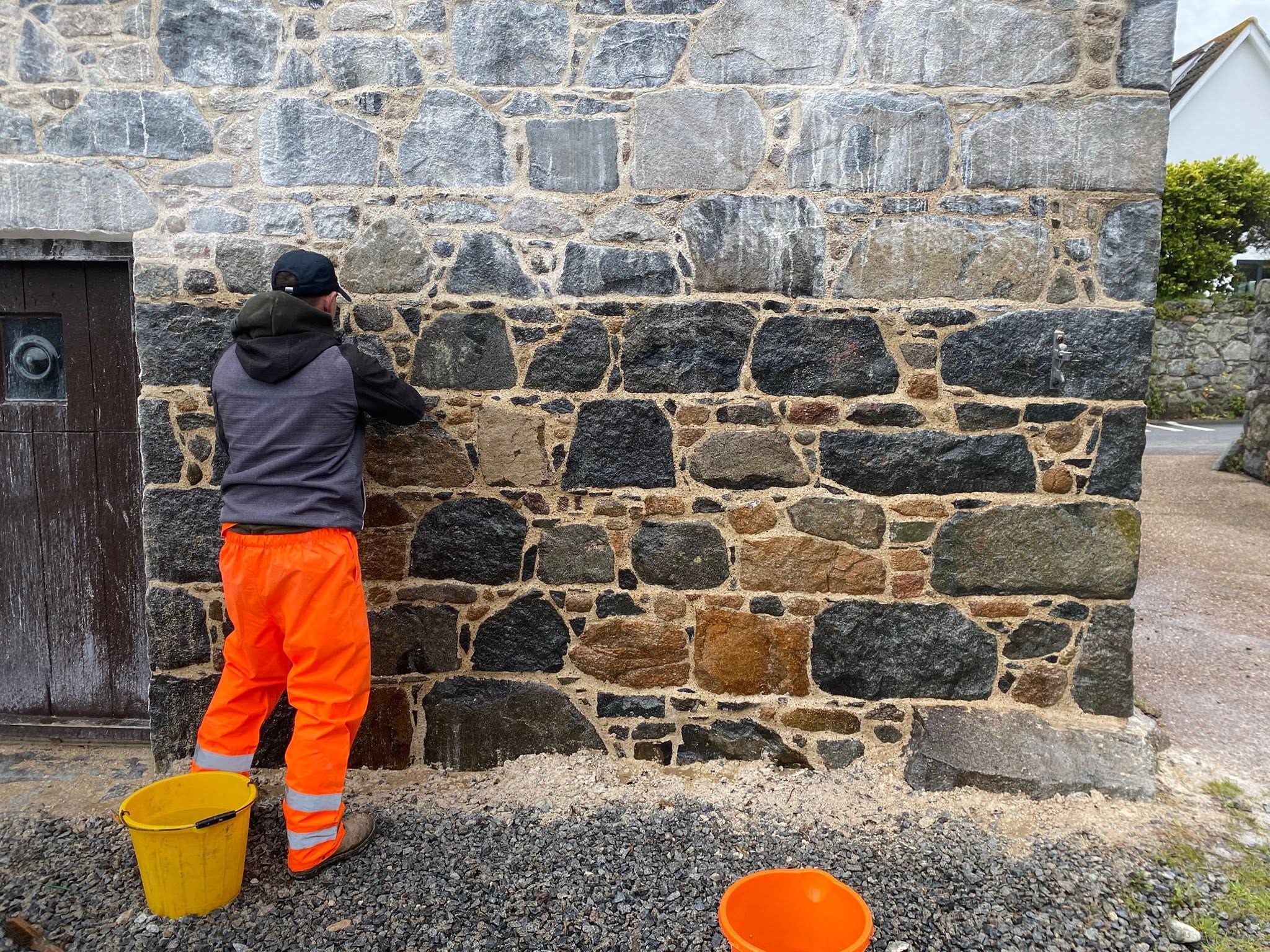 Lime pointing