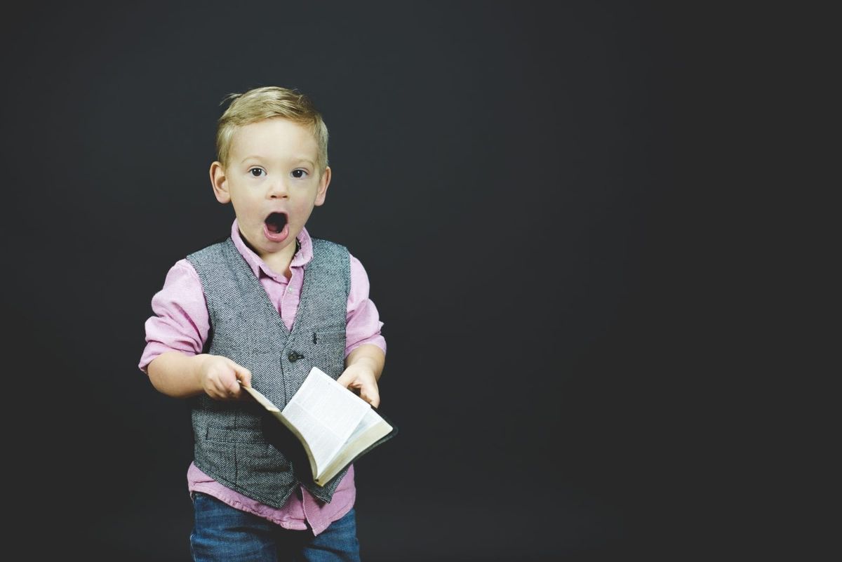 Investing mistakes - surprised boy