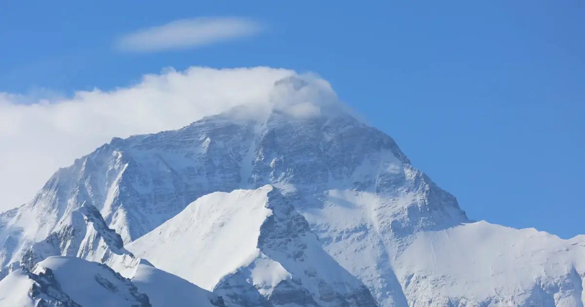 Lhasa to EBC group tour