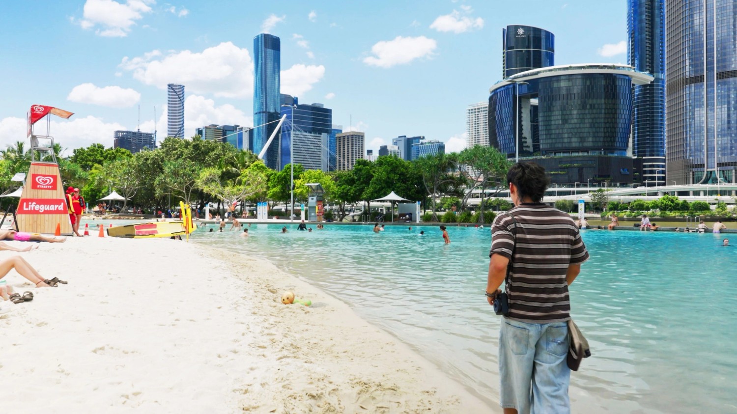 Student One Brisbane Lifestyle - Streets Beach