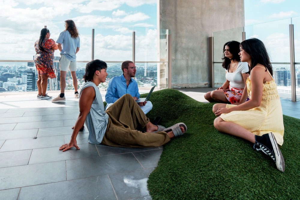 Services and facilities at Student One - Sky deck - Wharf St