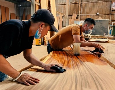 Hướng Dẫn Lựa Chọn Chất Phủ Gỗ Phù Hợp Cho Từng Nhu Cầu