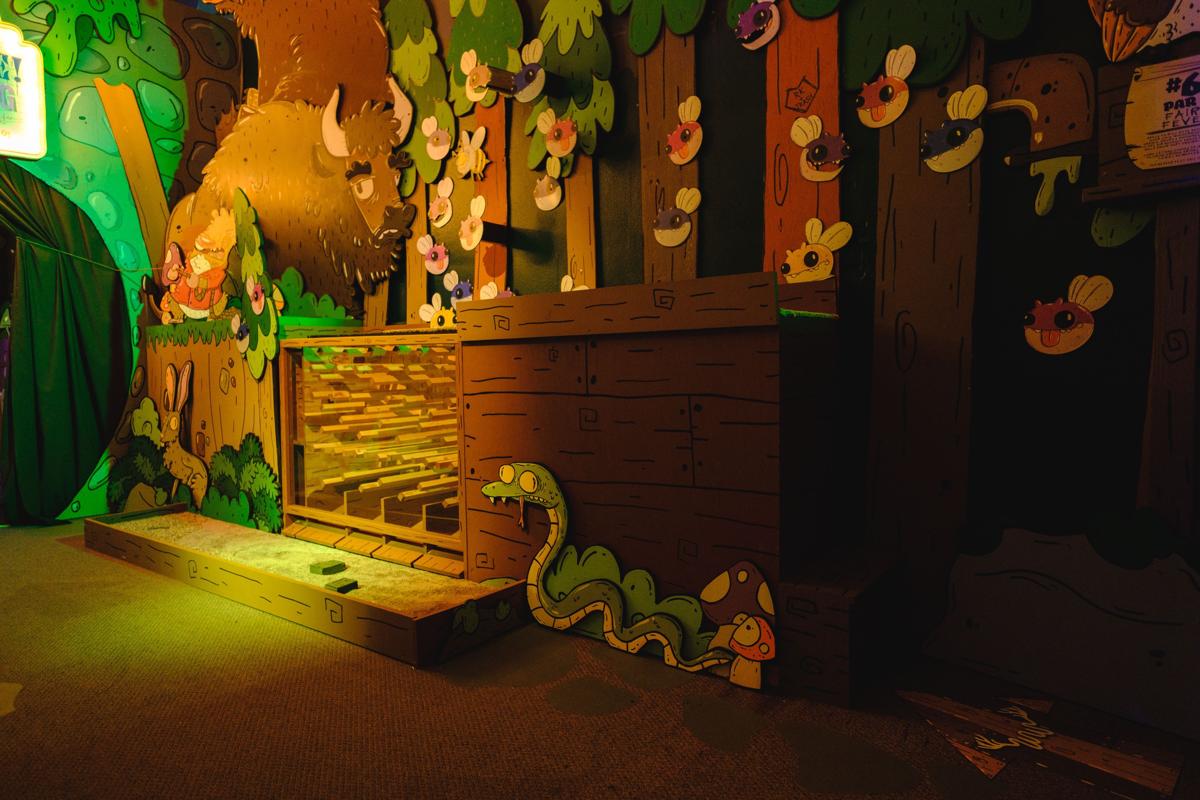 Wonderwood Mini Golf - Plinko