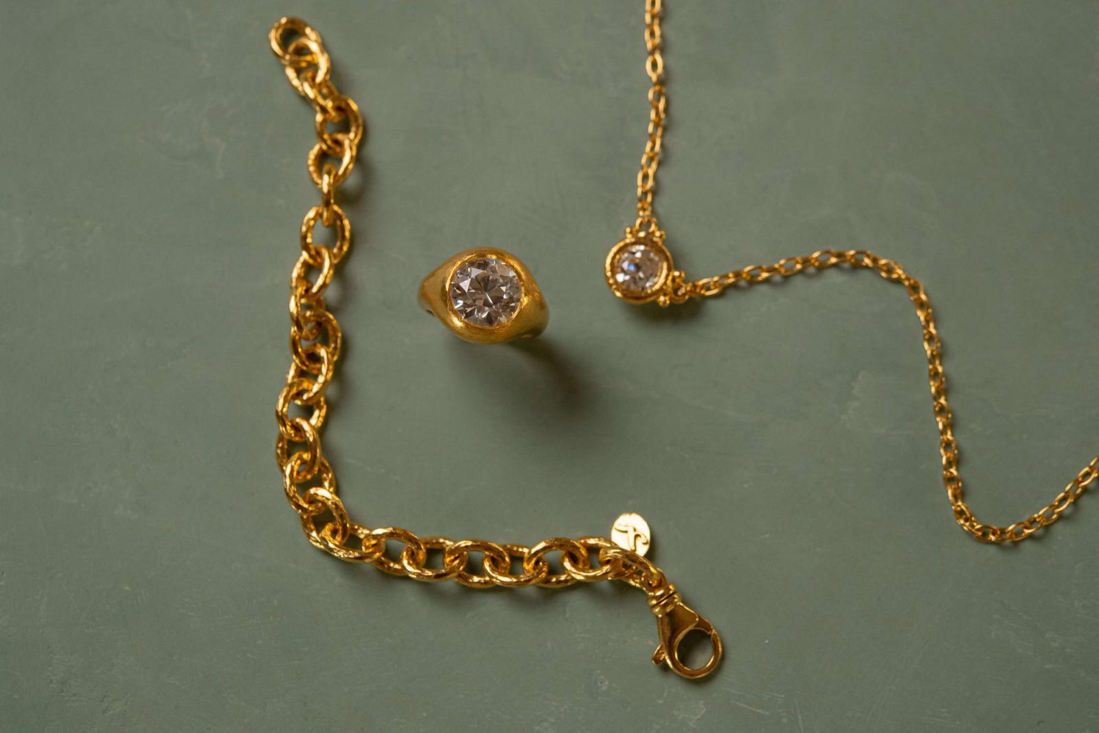 Image of Vanie Jewelry
