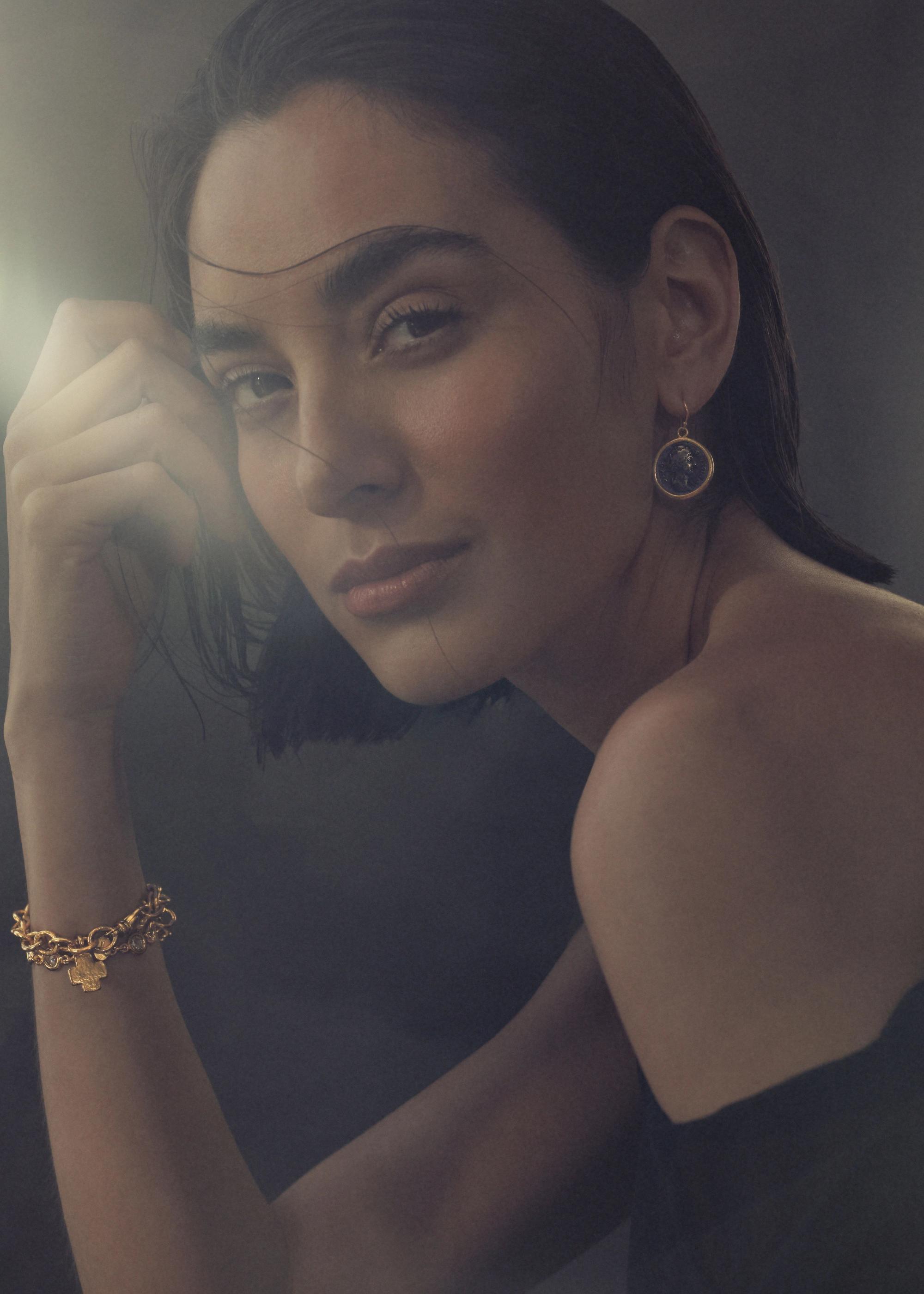 Image of Vanie Jewelry