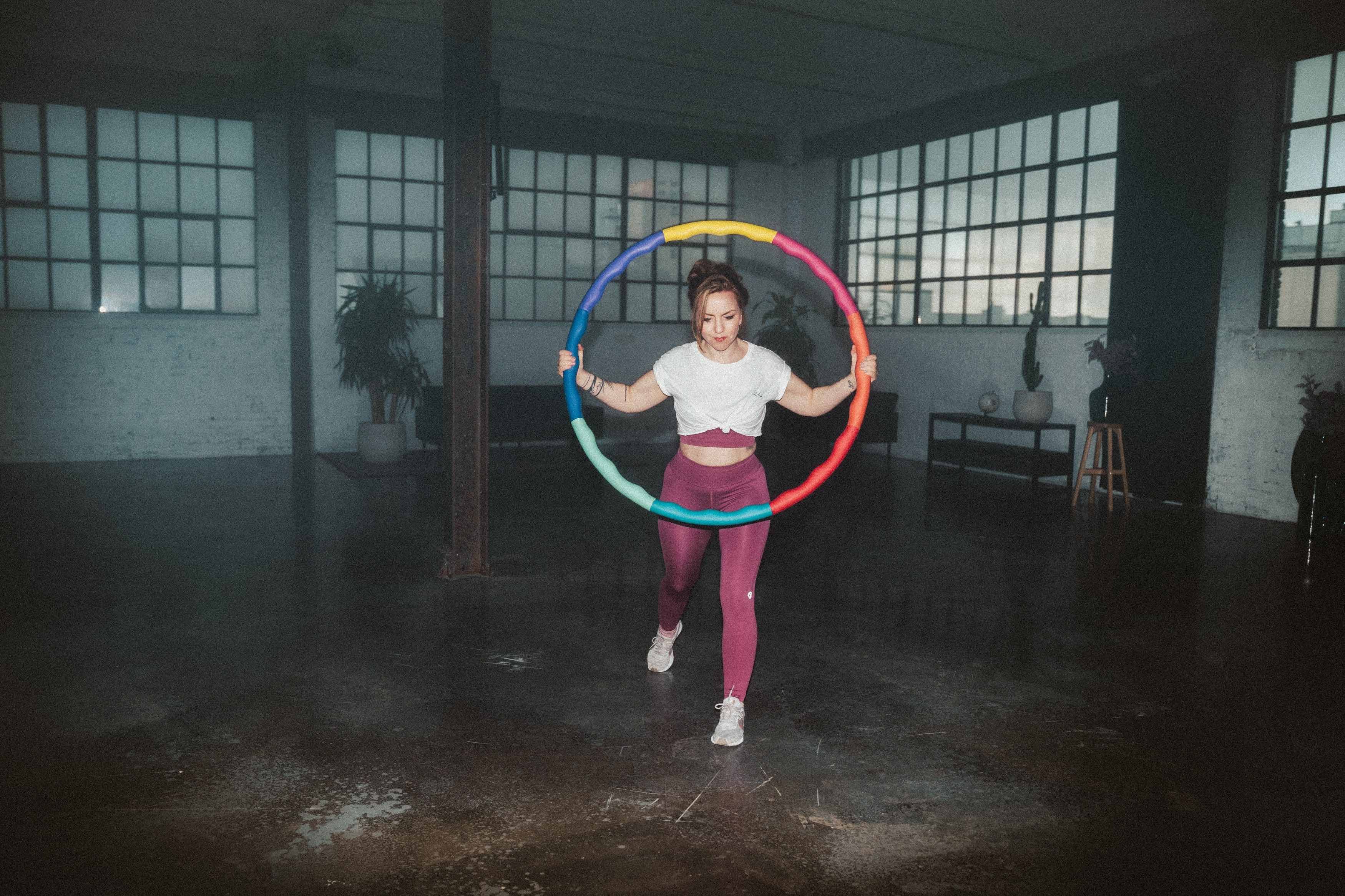elli hoop