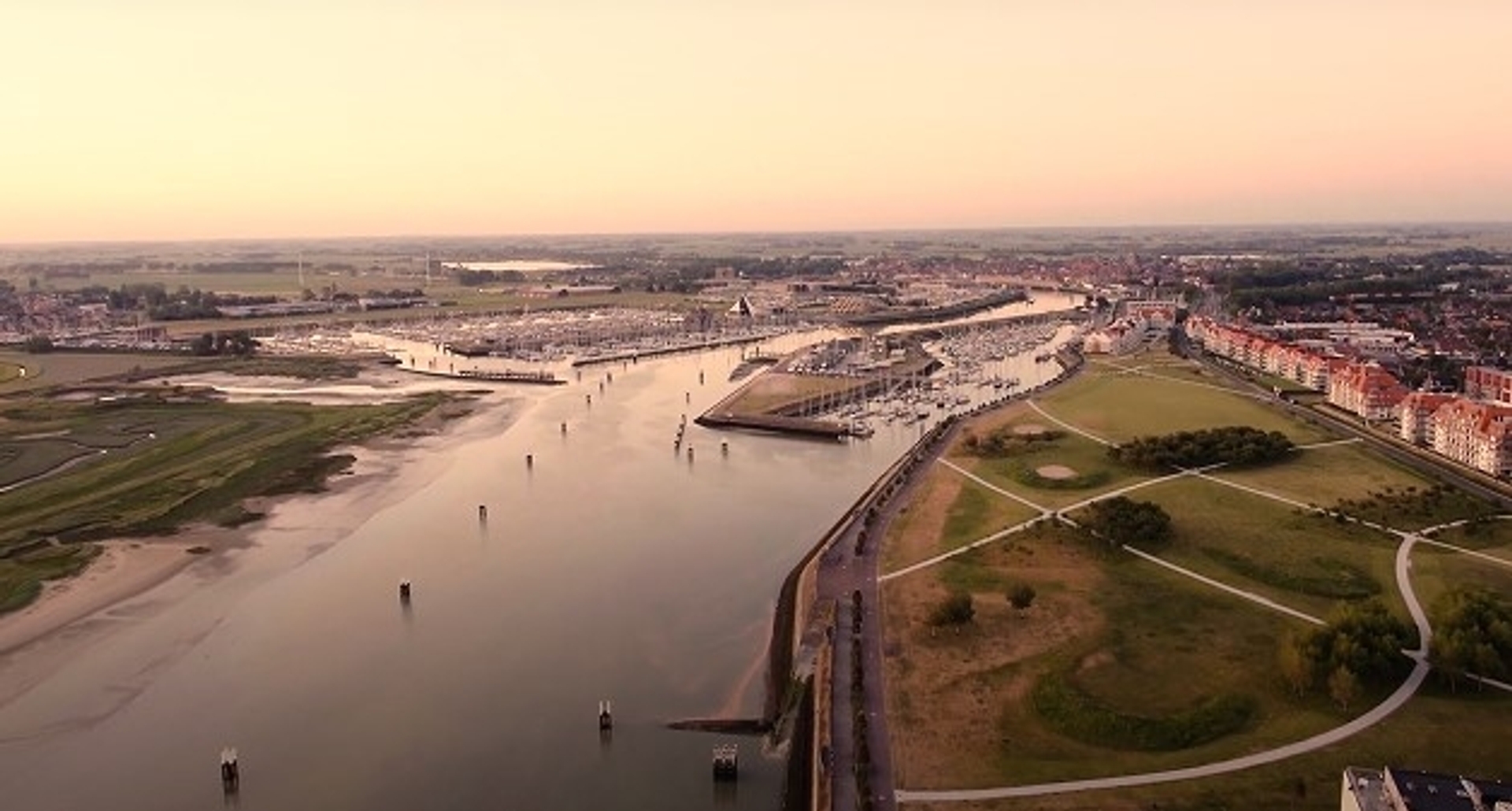 Zonnepanelen jachthaven Nieuwpoort