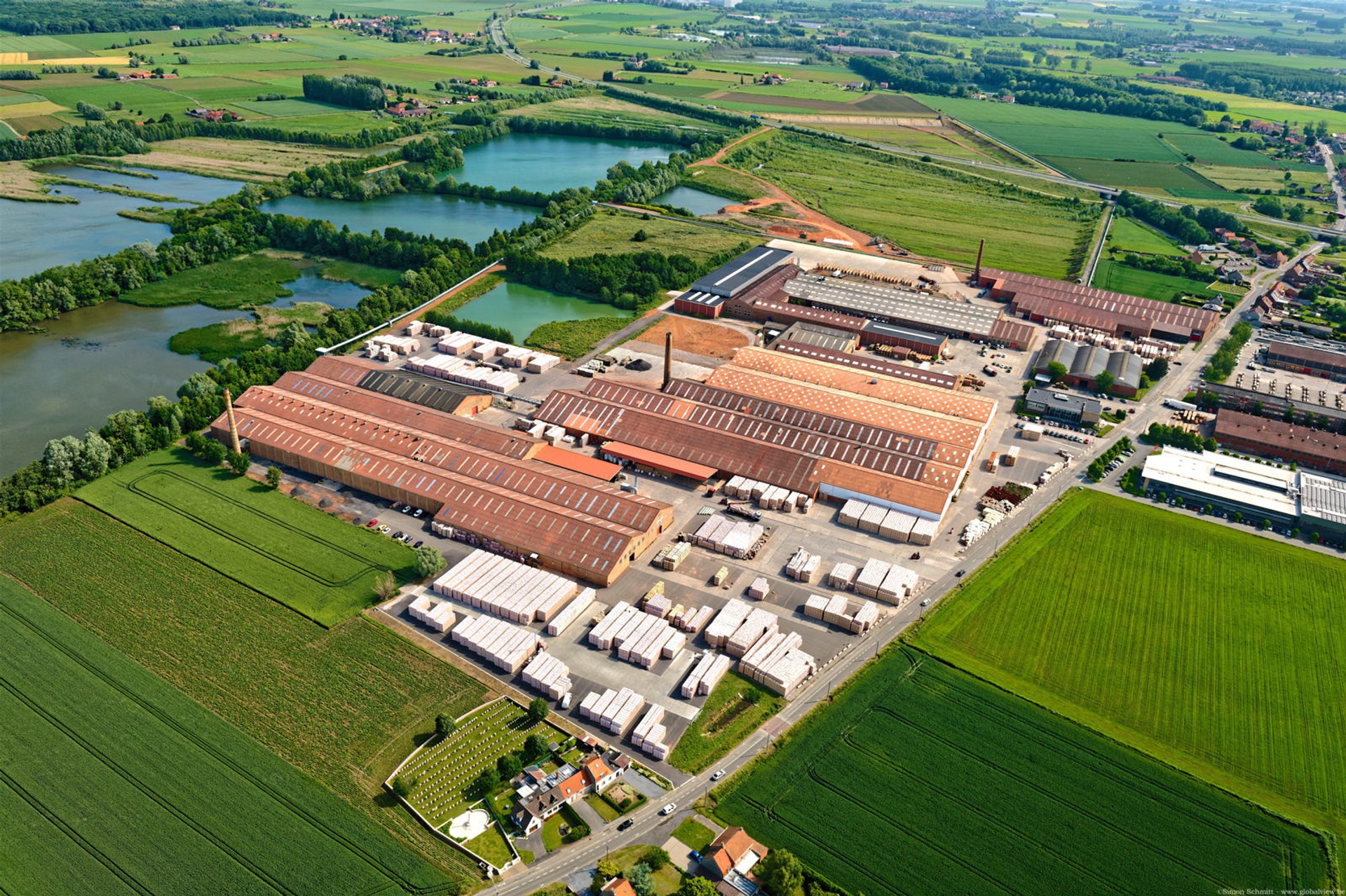 Projet d’une nouvelle éolienne pour alimenter les Briqueteries de Ploegsteert en énergie verte