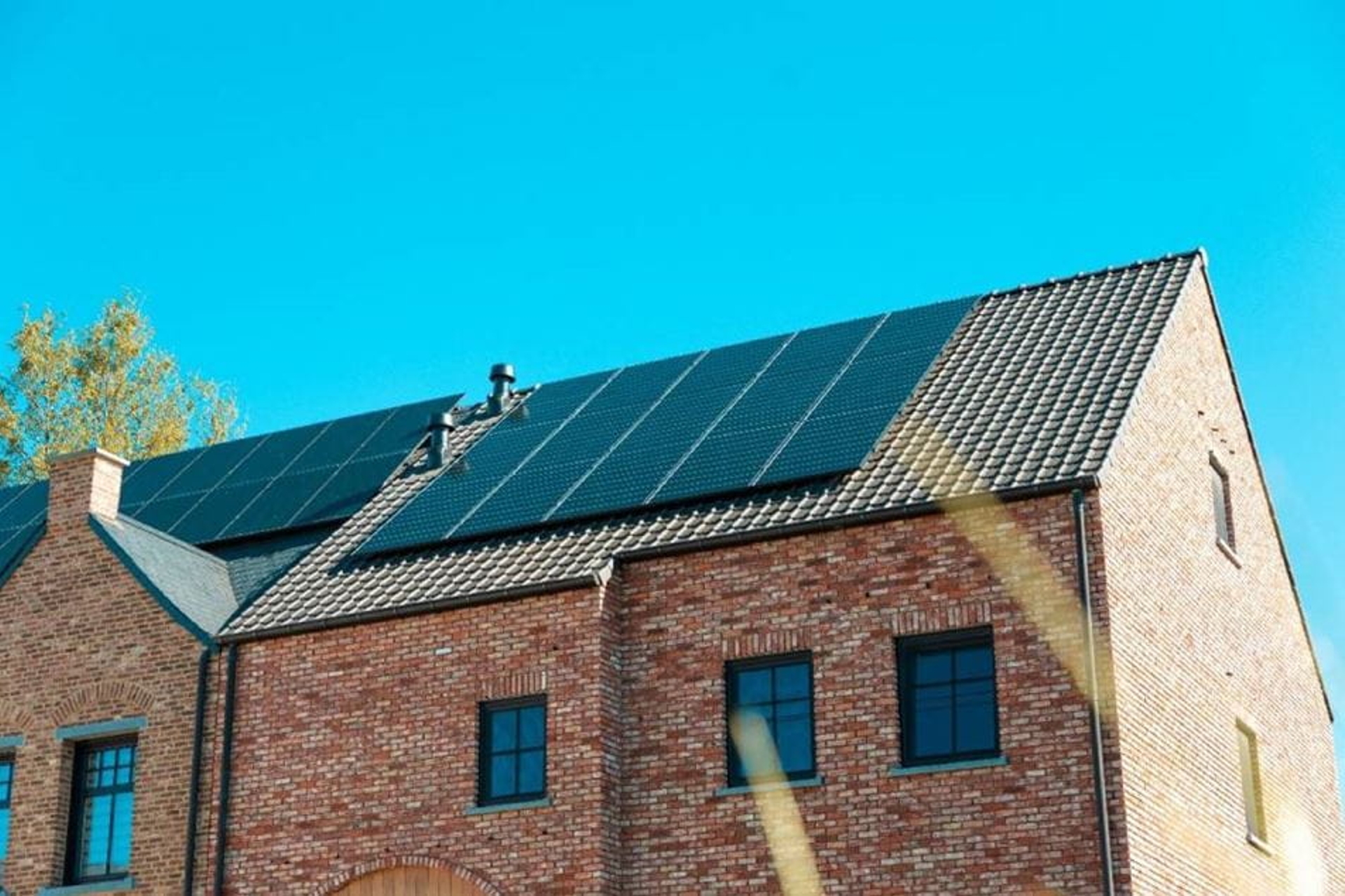 Zonnepanelen die opbrengen