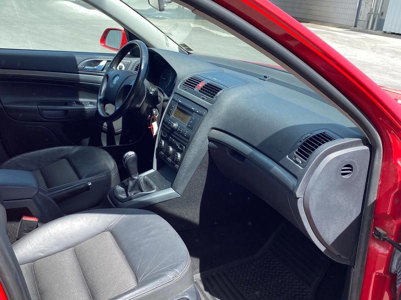 Skoda Octavia Limusine Leder - Bild 6