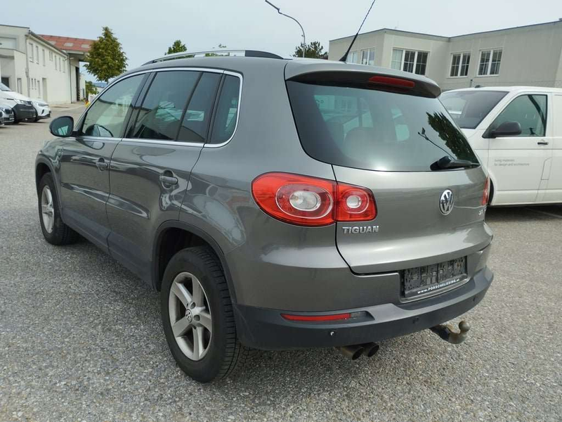 VW Tiguan 2.0 TDI 4 MOTION AHK,Volleder,Sitzheizung,NAVI.. SUV / Geländewagen - Bild 3