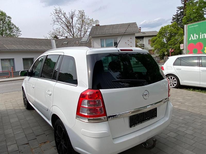 Opel Zafira - Bild 2