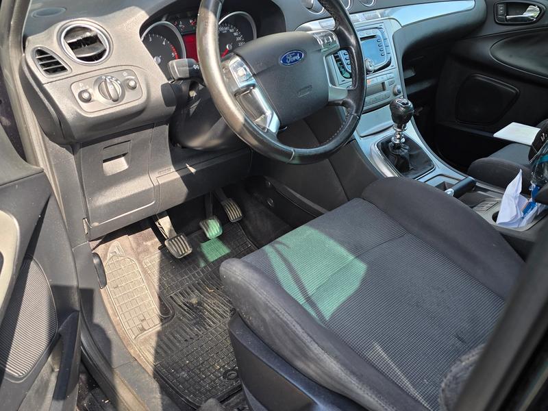 Ford S-Max - Bild 3