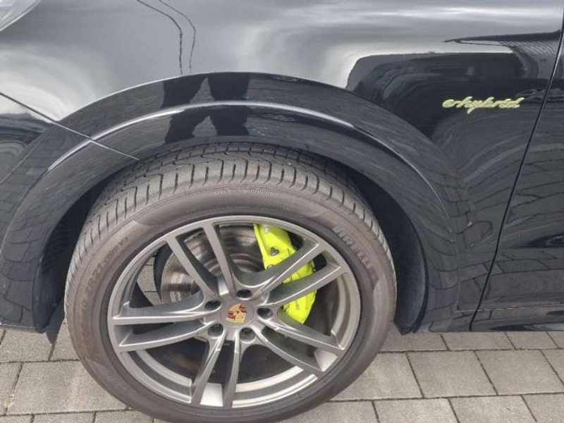 Porsche Cayenne E-Hybrid Voll,voll,voll Mietkauf oder Kredit SUV / Geländewagen - Bild 9