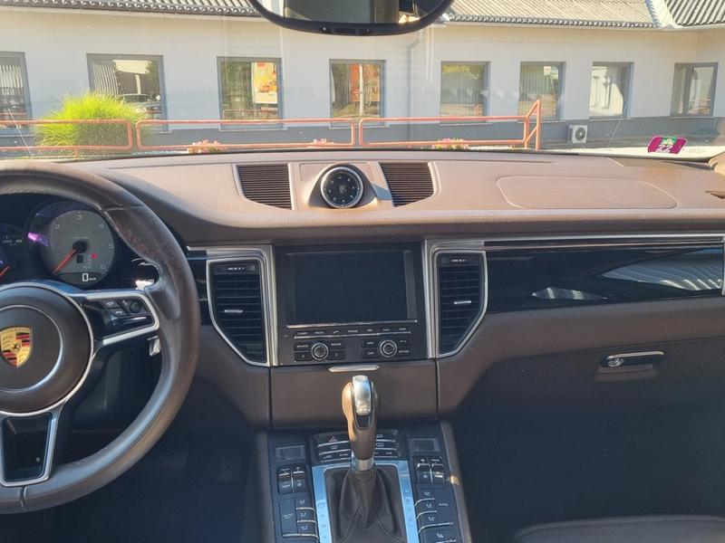 Porsche Macan Diesel - Bild 4