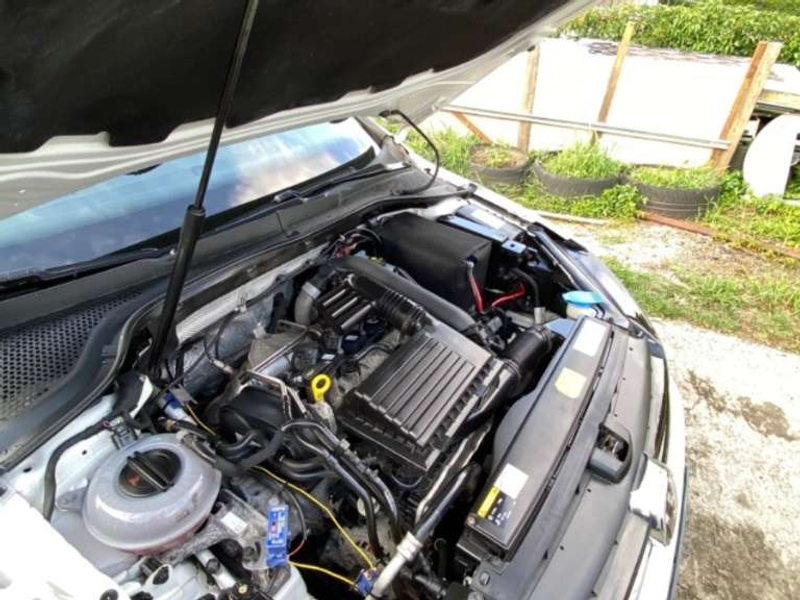 VW Golf Sky BMT TSI neu Pickel, Panorama! Klein-/ Kompaktwagen - Bild 10