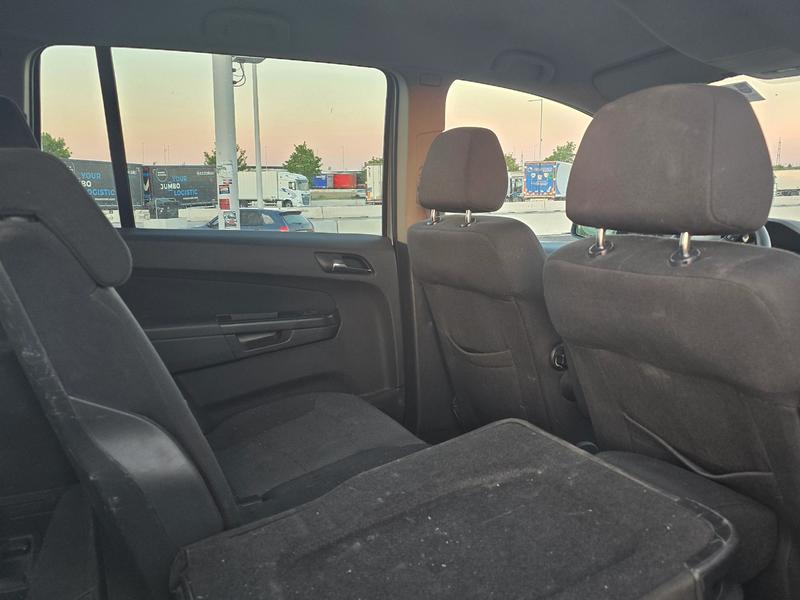 Opel Zafira (Unfallwagen) - Bild 6
