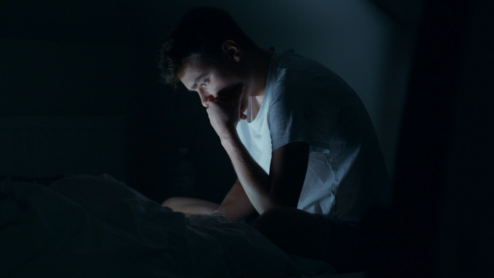No Sleep Tonight? That’s Fine. Your Brain Will Remember This at the Worst Possible Moment.