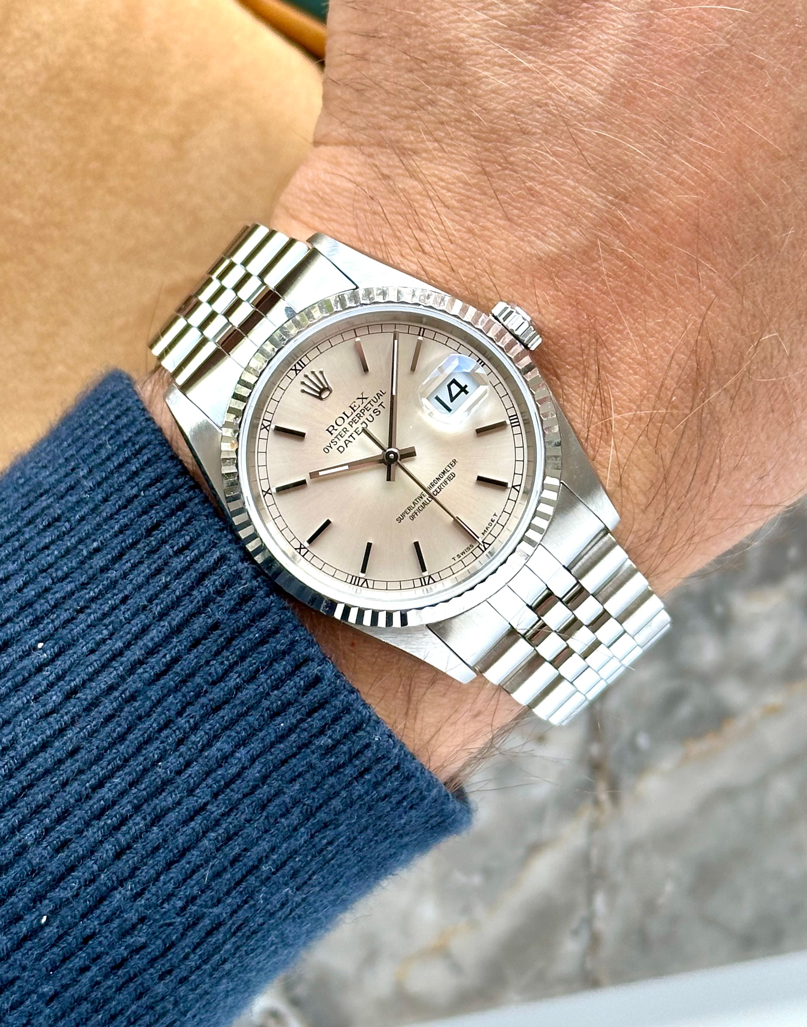 ROLEX DATEJUST 16234 4コマ Rolex Datejust 16234 Silver 1991 with original box and papers 4