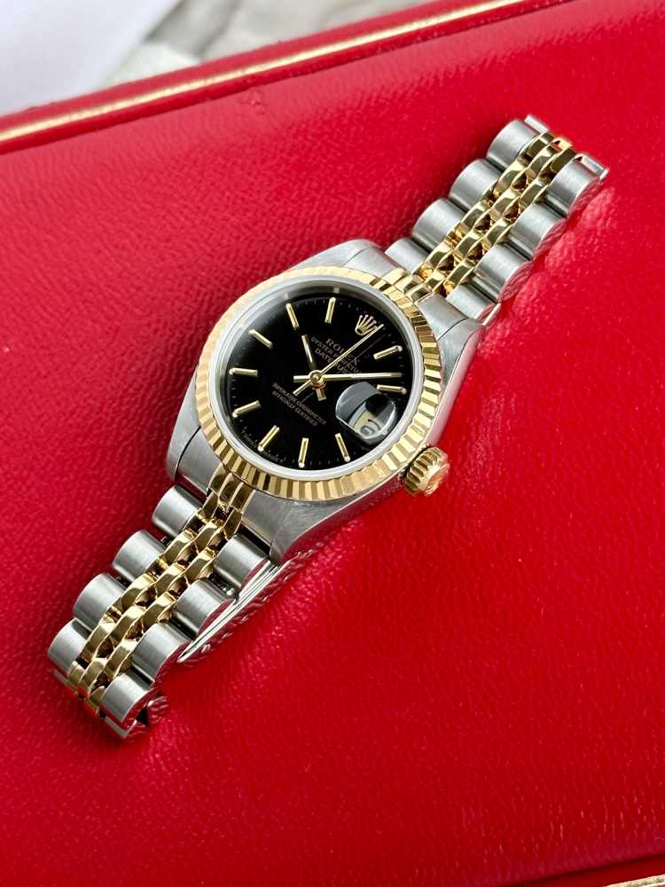 Wrist shot image for Rolex Lady-Datejust 69173 Black 1990 with original box and papers