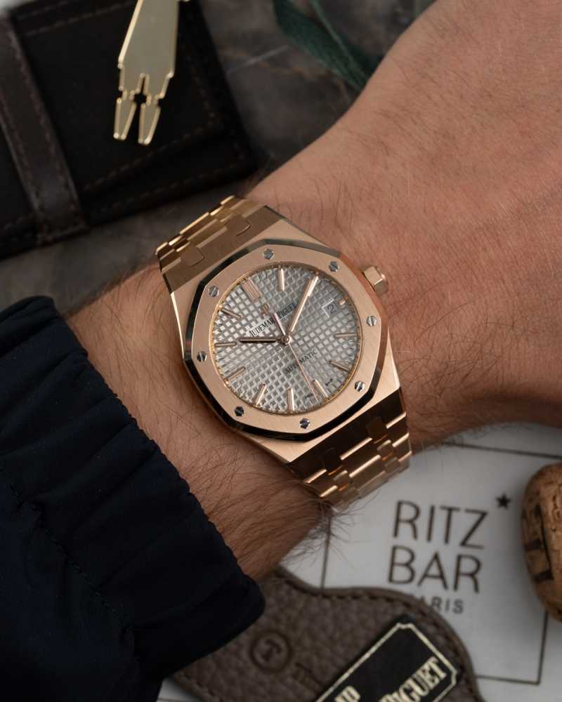 Wrist shot image for Audemars Piguet Royal Oak 15450 OR Grey 2017 with original box and papers