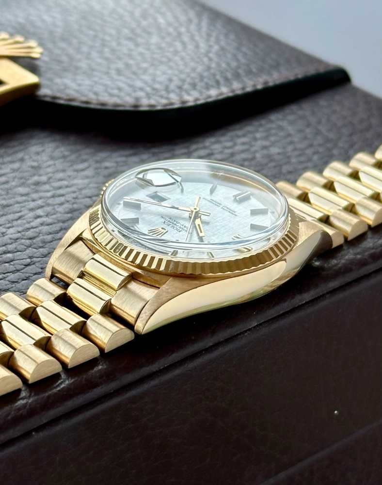 Image for Rolex Day-Date "Linen" 1803 Silver Linen 1972 with original box and papers