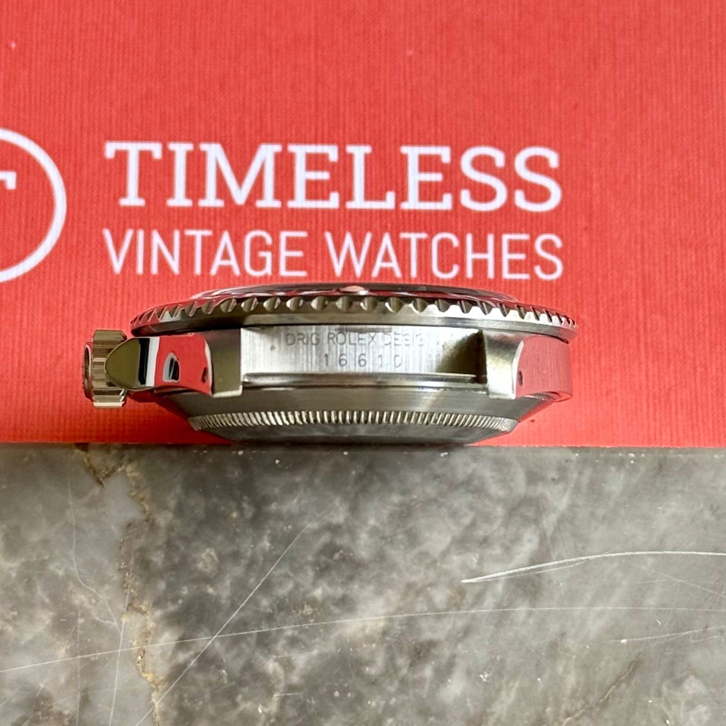 Rolex Submariner 16610 Black 1991 with original box and papers