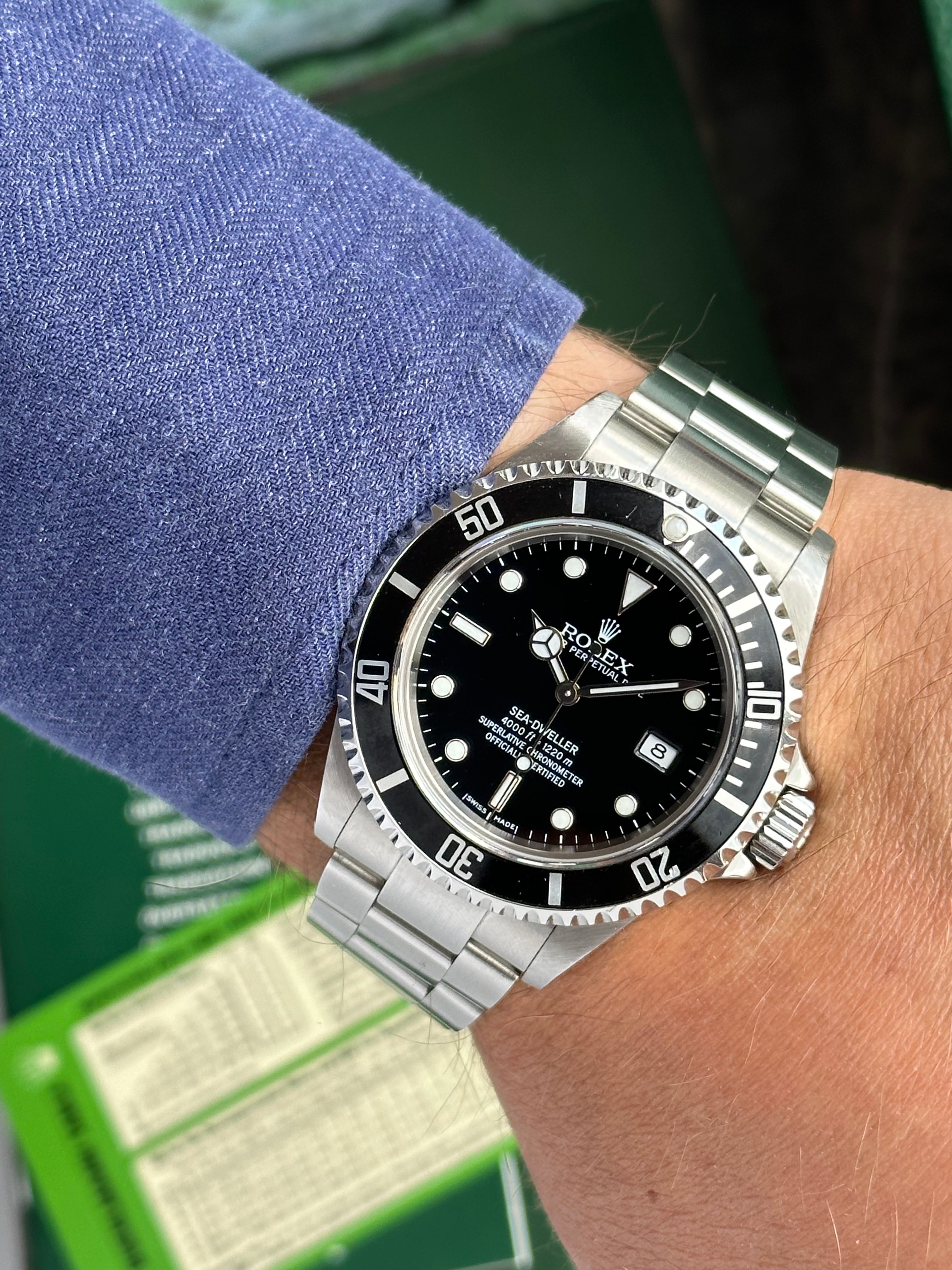 Rolex Sea-Dweller 16600 Black 2005 with original box and papers