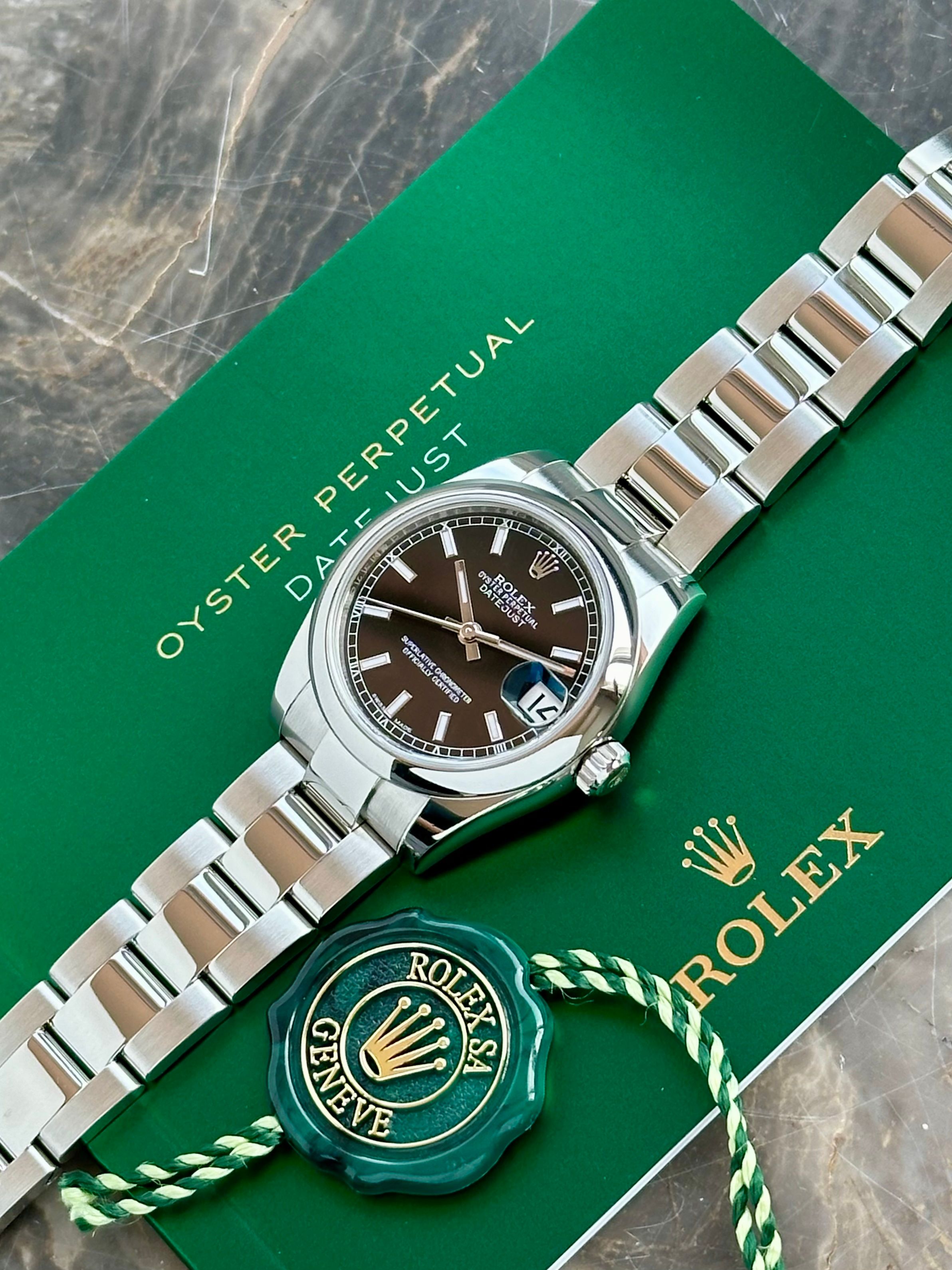 Rolex Datejust Midsize 178240 Black 2018 with original box and papers