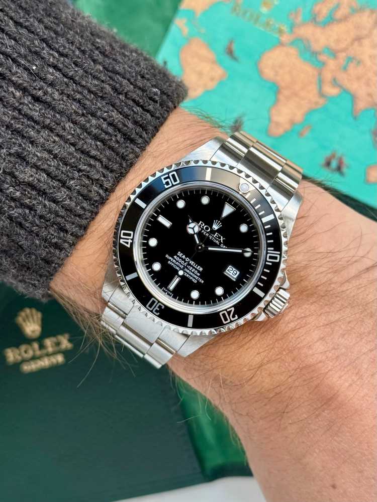 Image for Rolex Sea-Dweller 16600 Black 1999 with original box and papers 2