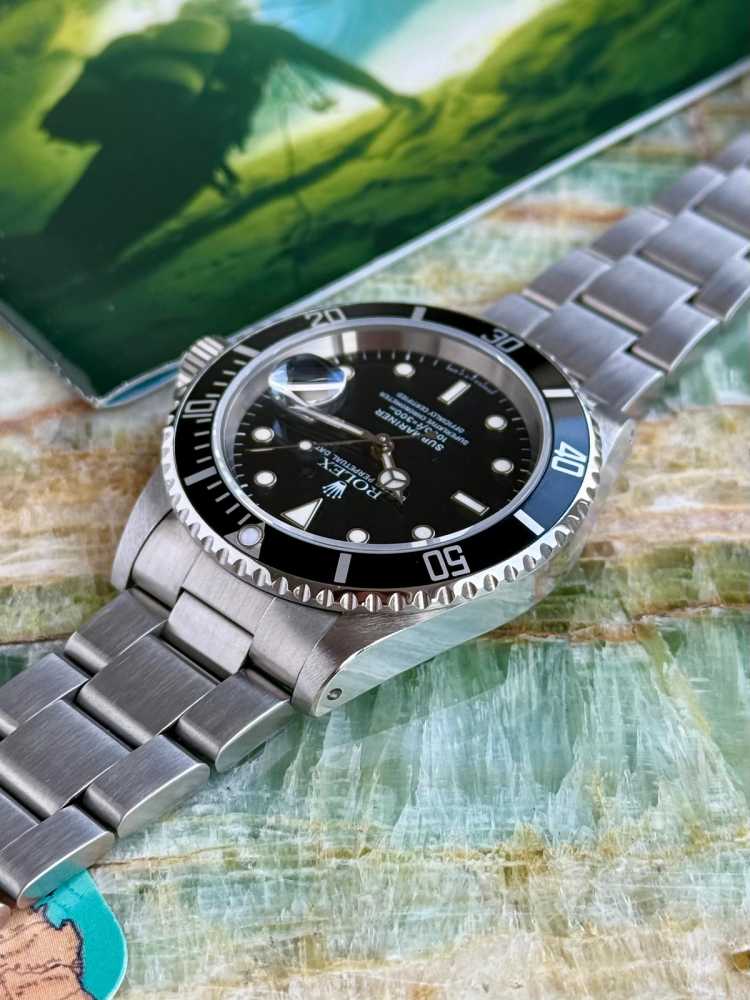 Image for Rolex Submariner 16610 Black 1995 with original box and papers