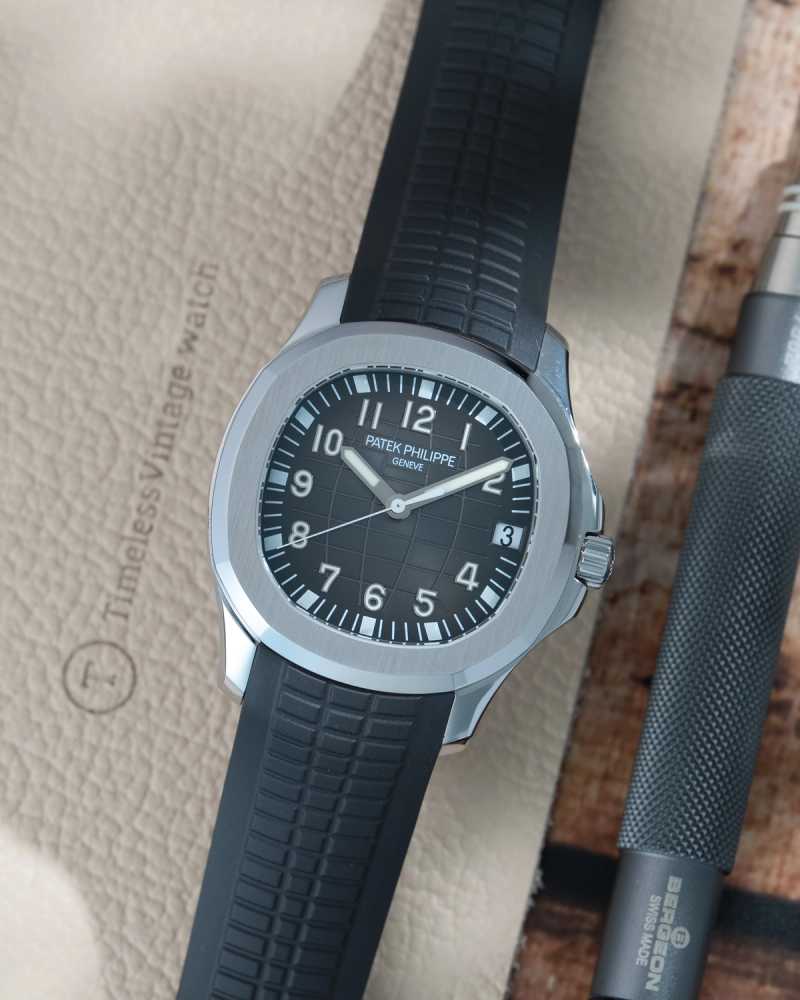 Featured image for Patek Philippe Aquanaut 5165a Grey 2009 with original box and papers