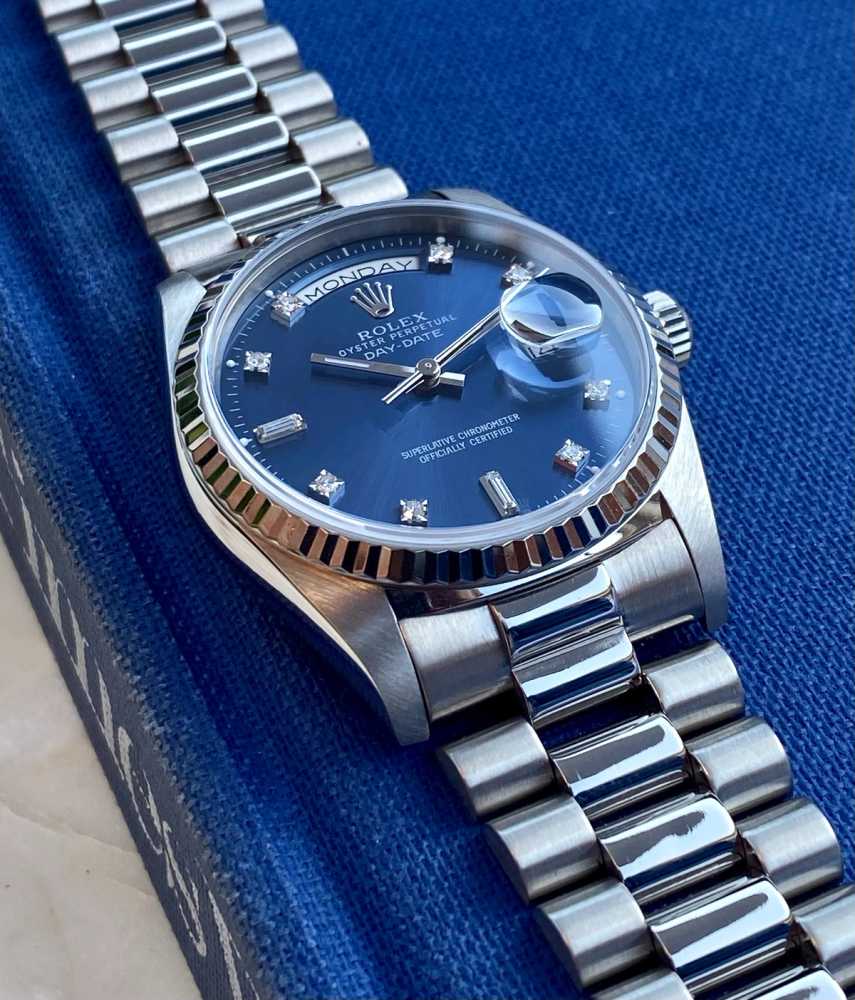 Image for Rolex Day-Date 18239 Blue 1988 with original box and papers