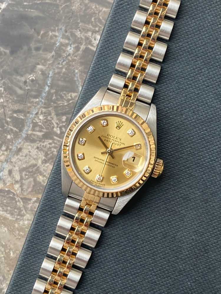 Featured image for Rolex MB Lady Datejust "diamond" 79173G Gold 2001 with original box and papers