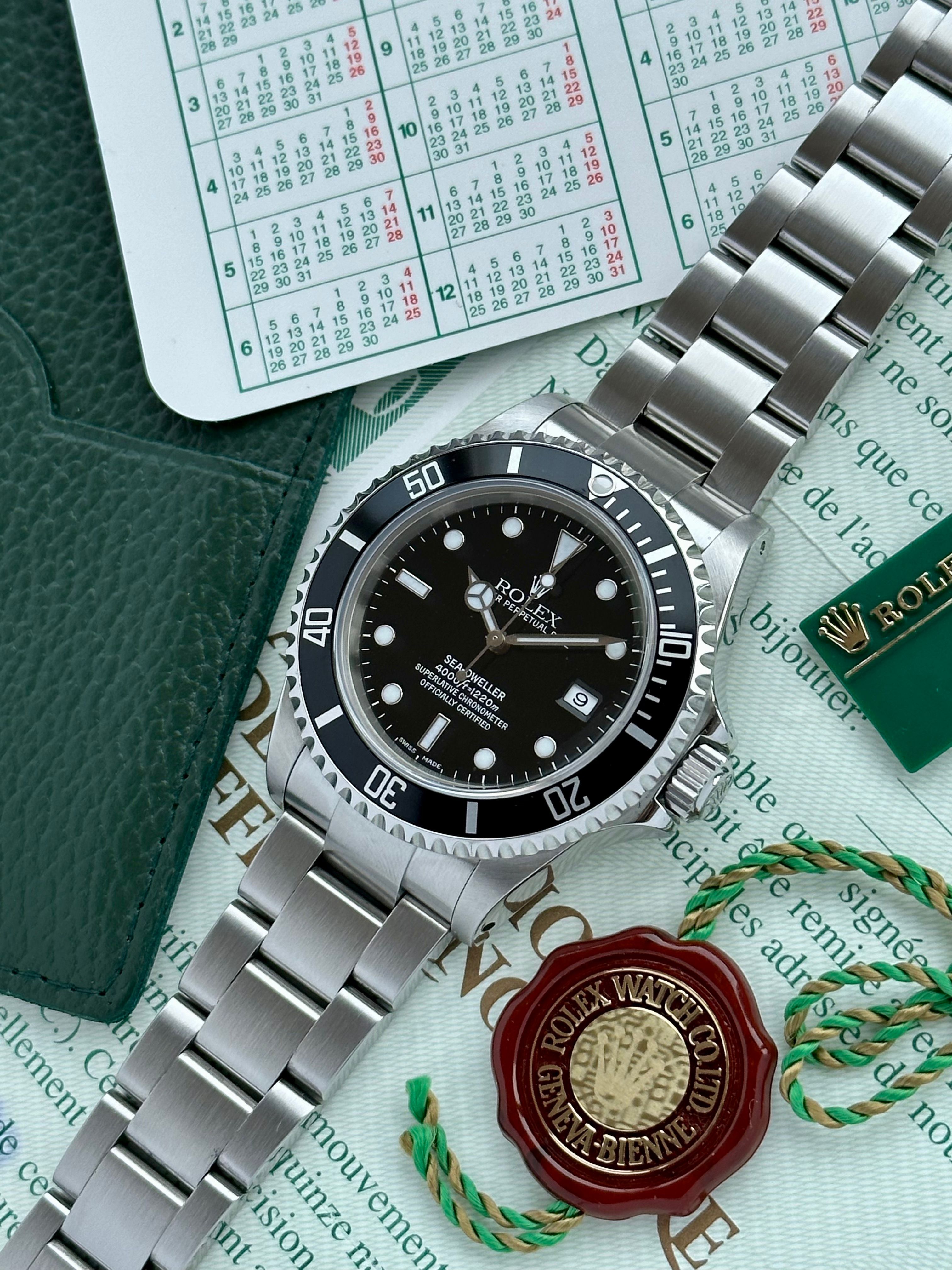 Rolex Sea-Dweller 16600 Black 2000 with original box and papers 2