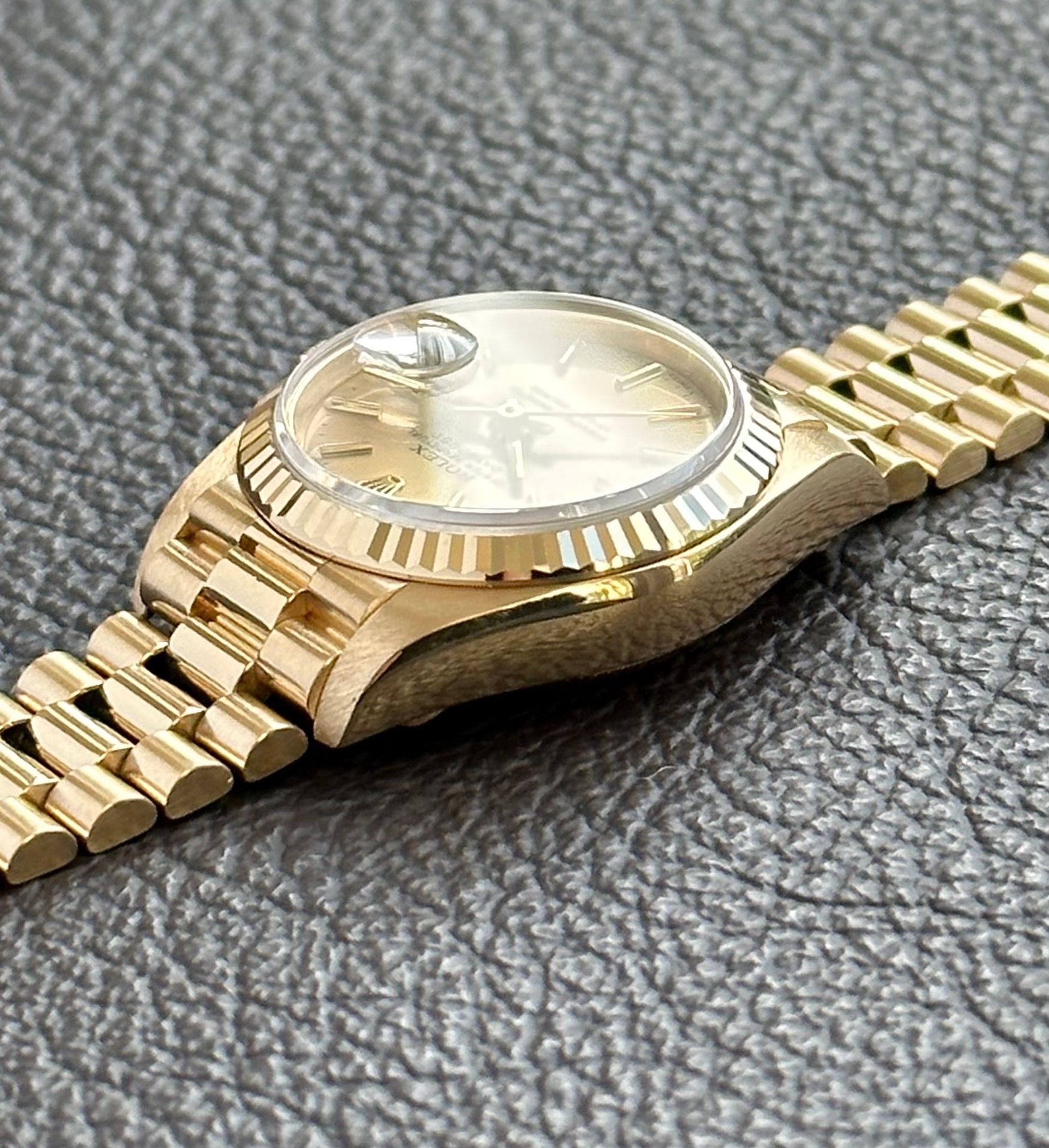 〇純正 ROLEX 2駒 69173 DATEJUST YG×SS FZ8608 Rolex Lady Datejust 69178 Gold 1988 with original box and papers
