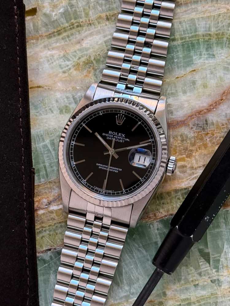 Featured image for Rolex Datejust 16234 Black 1990 with original box and papers 3