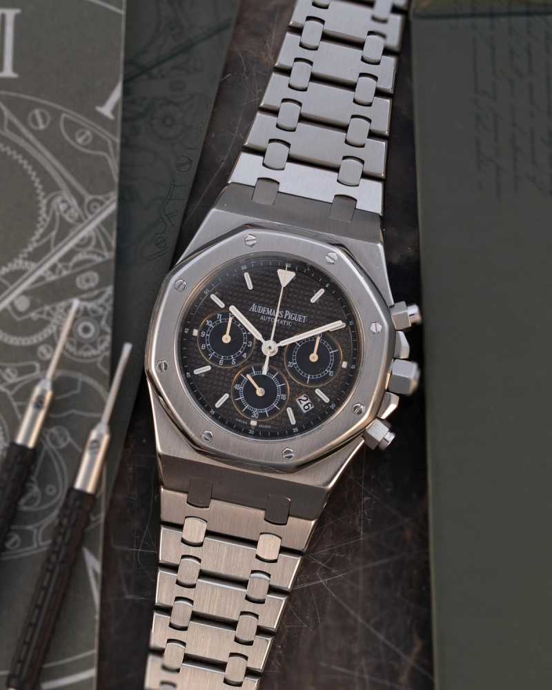 Featured image for Audemars Piguet Royal Oak 25860 ST Tropical 2002 with original box and papers